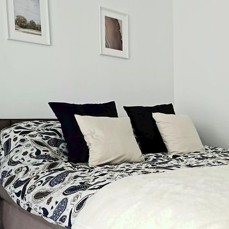 Apartament Poludniowy Z Balkonem 2 Osoby 바르샤바 외부 사진