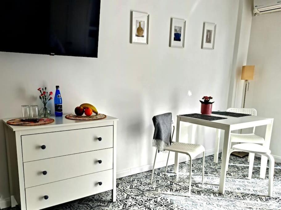 Apartament Poludniowy Z Balkonem 2 Osoby 바르샤바 외부 사진